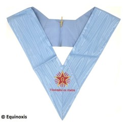 Collar masónico muaré – Rito Francés Tradicional – Vénérable en chaire avec inscription – Bordado a máquina 