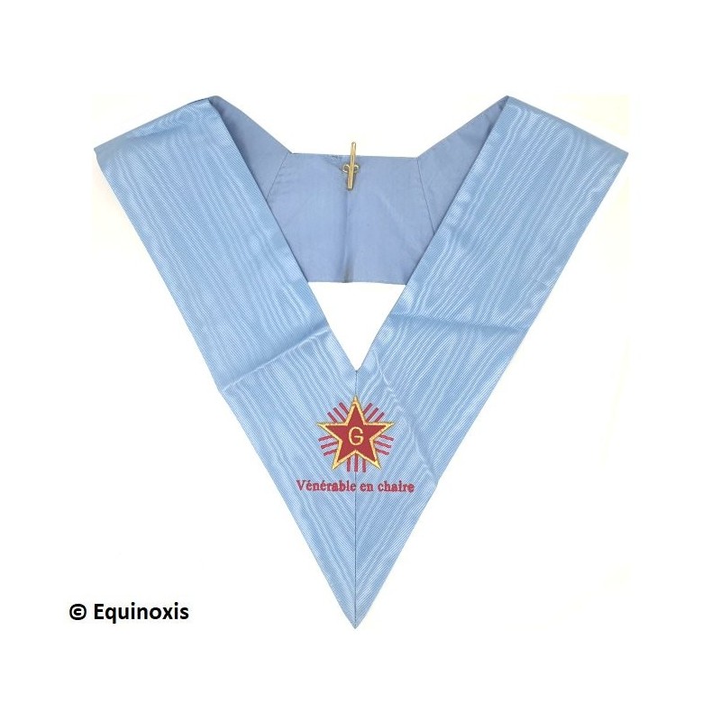 Collar masónico muaré – Rito Francés Tradicional – Vénérable en chaire avec inscription – Bordado a máquina 