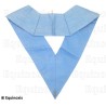 Collar masónico muaré – Rito Francés Tradicional – Maître des Banquets – Espalda azul – Bordado a máquina